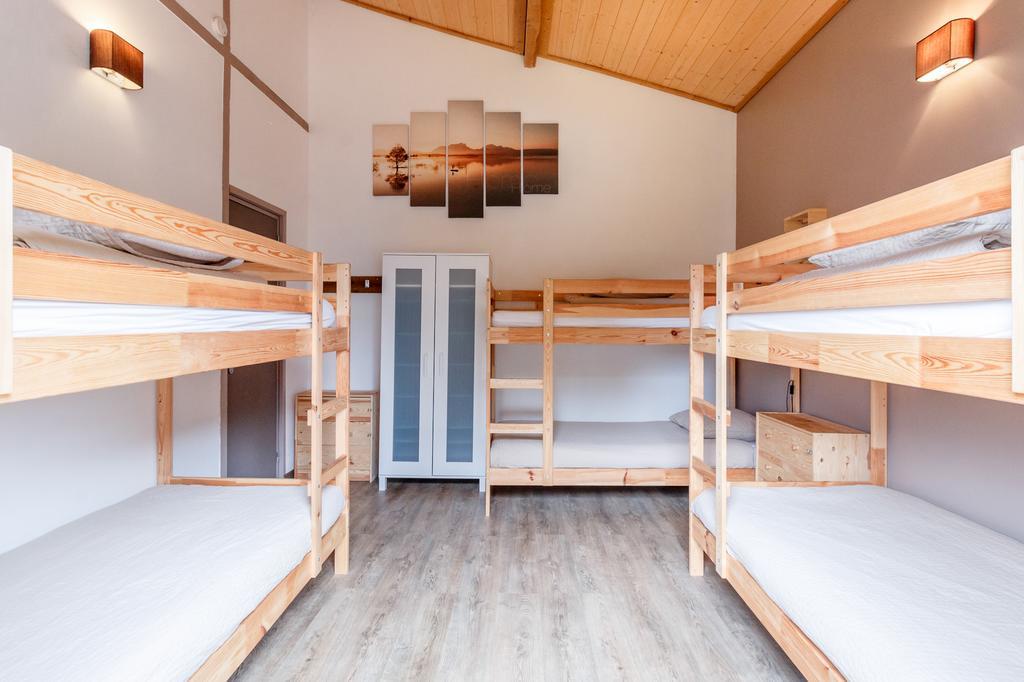 Wood'N Sea Surf Lodge - Auberge De Jeunesse 卡布勒通 外观 照片
